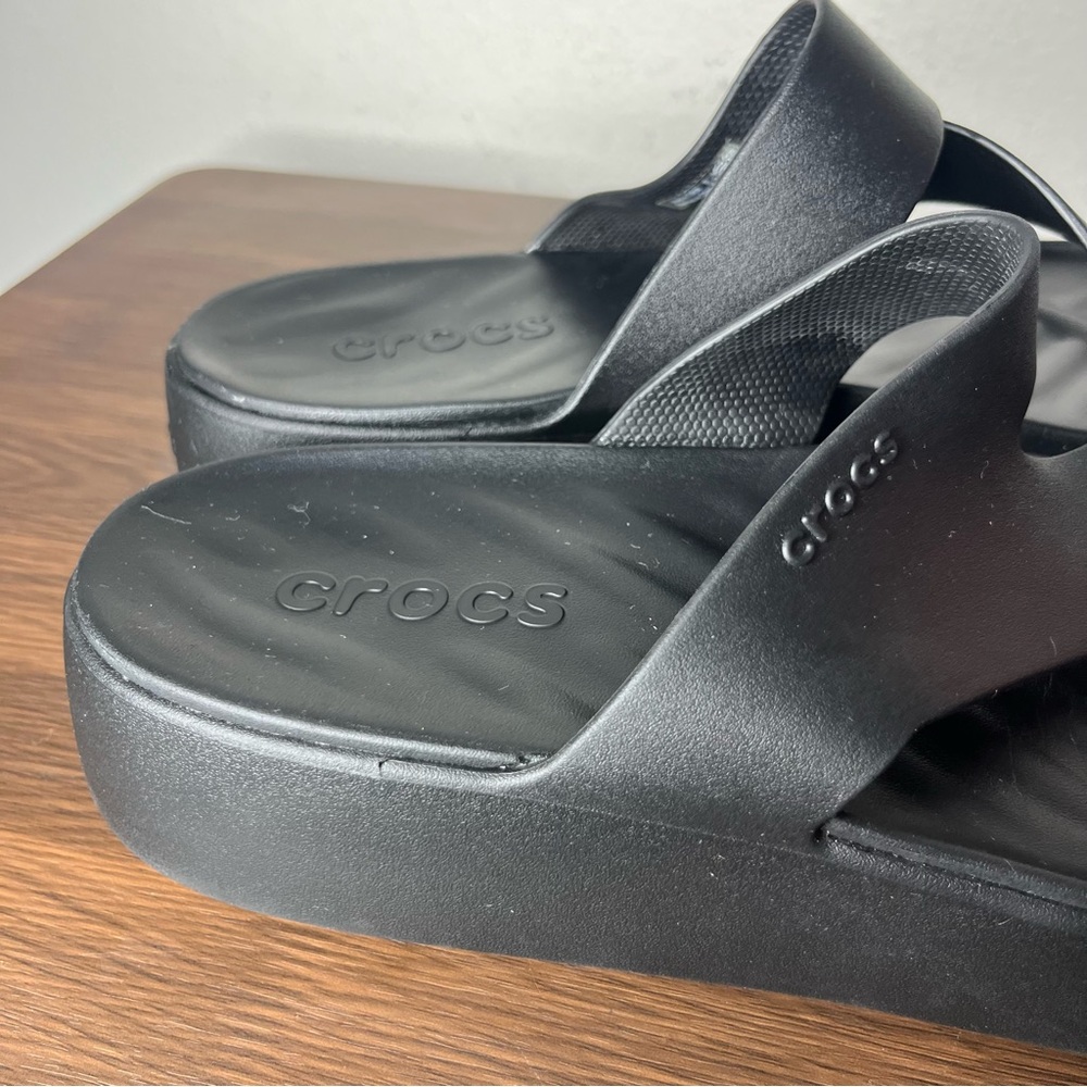 Crocs Black Getaway Platform Toe Loop Sandals Com… - image 5